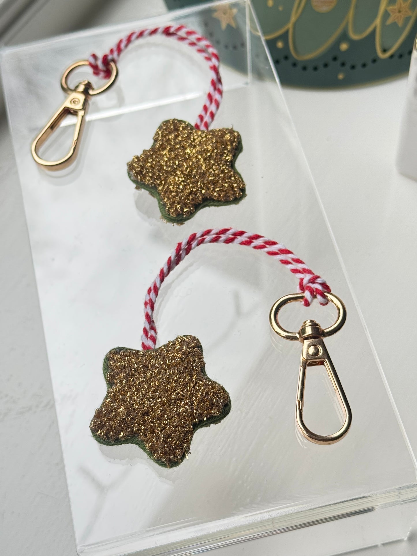 Gold Star Punch Needle Keychain – Bright, Sparkly & Full of Joy