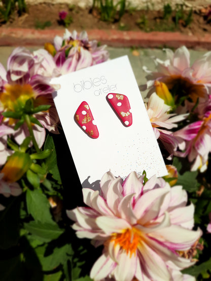 Fuchsia Glow Polymer Clay Earrings – Irregular Triangle with White & Rose Sparkle