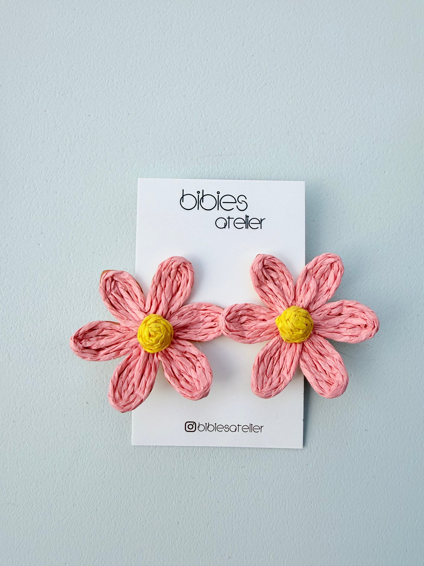 Raffia Flower Stud Earrings, Large Straw Floral Post Earrings, Handmade Statement Flower Studs, Colorful Summer Woven Jewelry