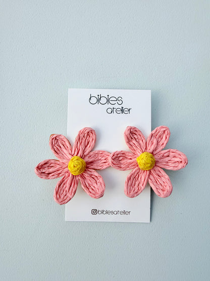 Raffia Flower Stud Earrings, Large Straw Floral Post Earrings, Handmade Statement Flower Studs, Colorful Summer Woven Jewelry